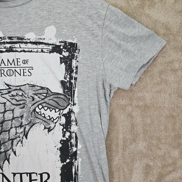 Game Of Thrones Winter Is Coming Stark T-Shirt Women's Size L Gray Short Sleeve - Picture 6 of 10